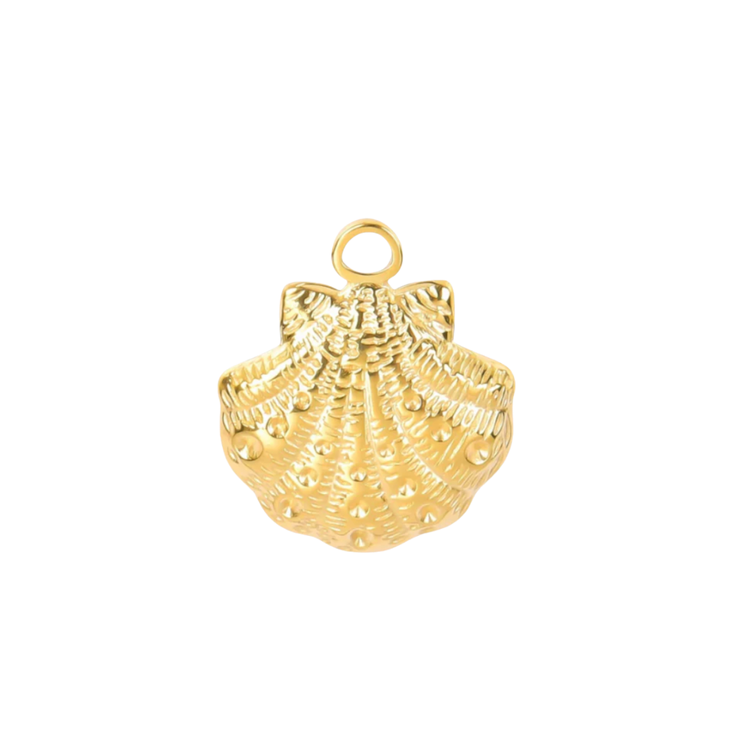 Shell Charm Gold