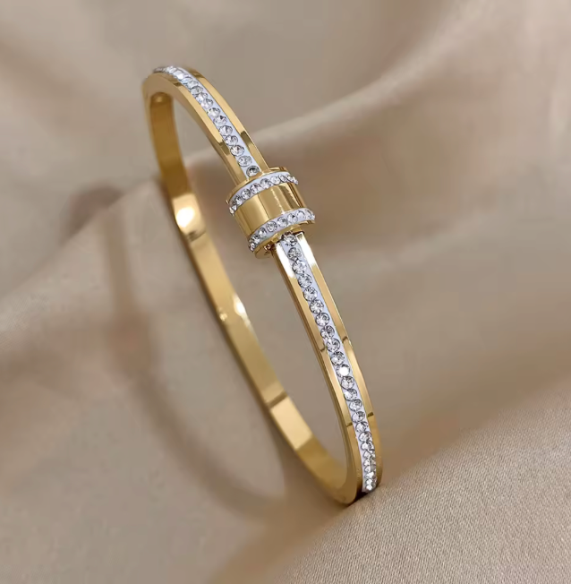 18K Gold plated stainless steel bangle Diamante design
