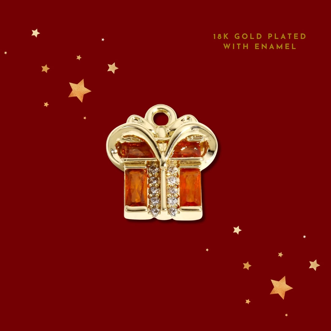 Nutmeg Present Gold | Charm