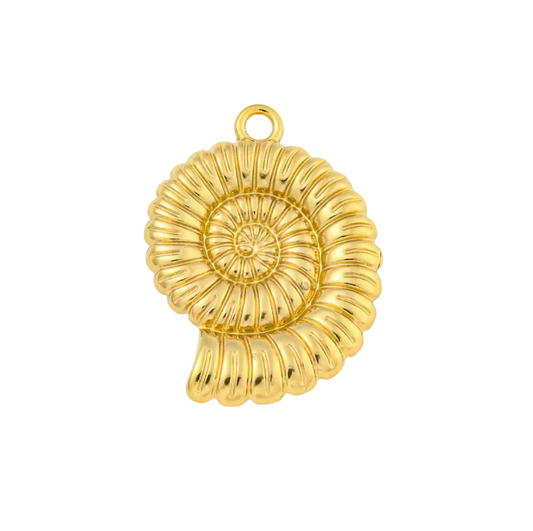 Shell Gold Charm