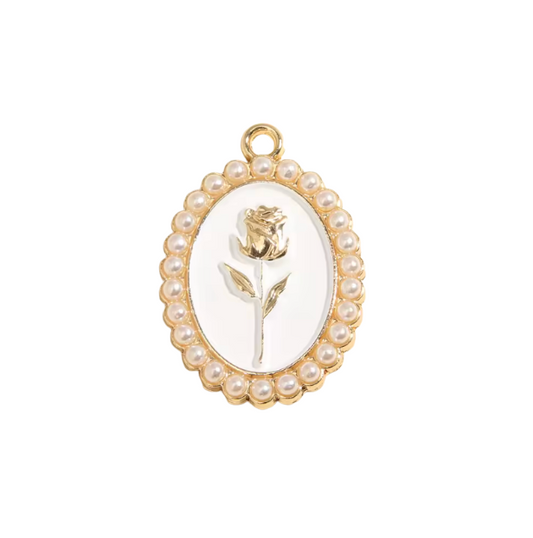 Flower Charm Gold & white