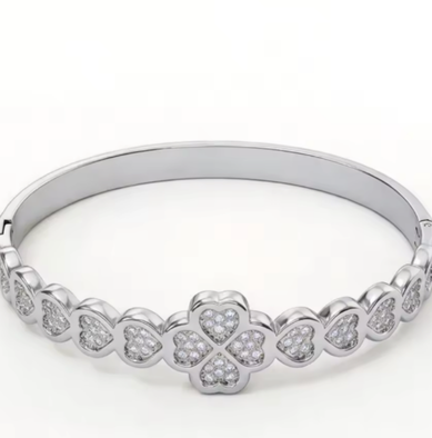 Clover Gold or Silver Sparkle bangle